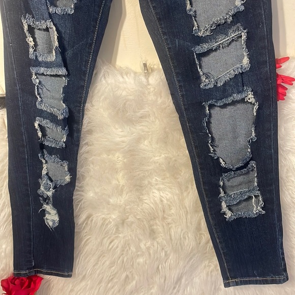 VIP Jeans - Picture 3 of 9